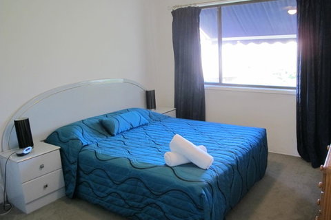 Grangewood Court Apartments - ACT Tourism 15