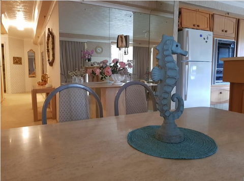 Gemini Court Holiday Apartments - ACT Tourism 37