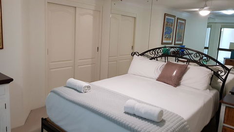 Gemini Court Holiday Apartments - ACT Tourism 15