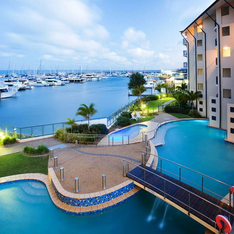 Mantra Hervey Bay - ACT Tourism 0