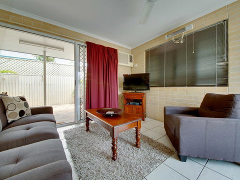 Murray Street Apartments - ACT Tourism 36