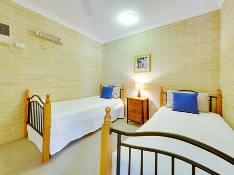 Murray Street Apartments - ACT Tourism 19