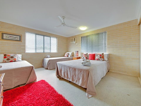 Murray Street Apartments - ACT Tourism 9