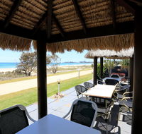 Bilinga Beach Motel - ACT Tourism