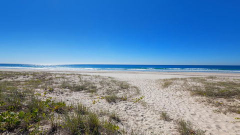 Bilinga Beach Motel - ACT Tourism 28