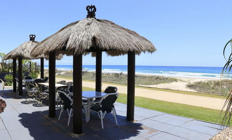 Bilinga Beach Motel - ACT Tourism 18