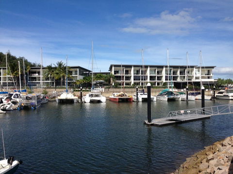 Absolute Waterfront Magnetic Island - ACT Tourism 28