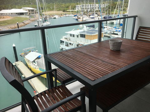 Absolute Waterfront Magnetic Island - ACT Tourism 27