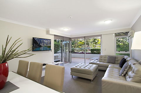 ULTIQA Burleigh Mediterranean Resort - ACT Tourism 35