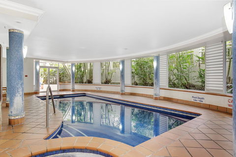 ULTIQA Burleigh Mediterranean Resort - ACT Tourism 17