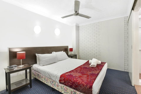 Broadbeach Travel Inn Apartments - ACT Tourism 33