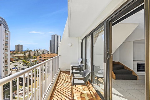 Broadbeach Travel Inn Apartments - ACT Tourism 11