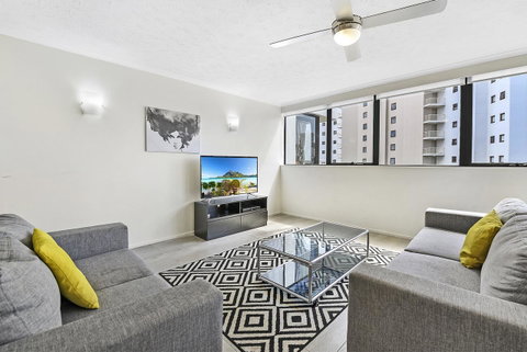 Broadbeach Travel Inn Apartments - ACT Tourism 16