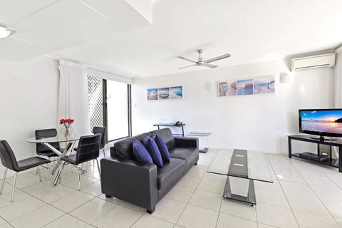 Broadbeach Travel Inn Apartments - ACT Tourism 3