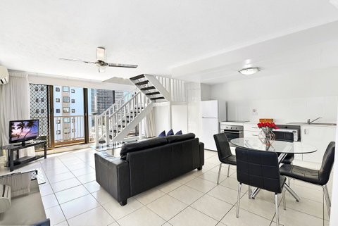 Broadbeach Travel Inn Apartments - ACT Tourism 2