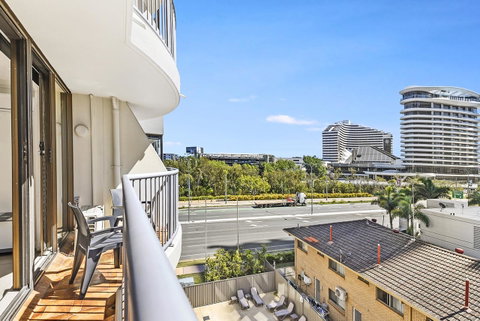 Broadbeach Travel Inn Apartments - ACT Tourism 26