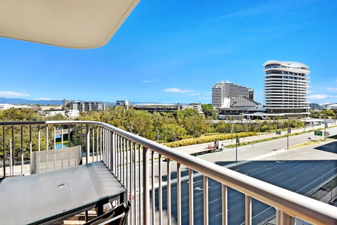 Broadbeach Travel Inn Apartments - ACT Tourism 20