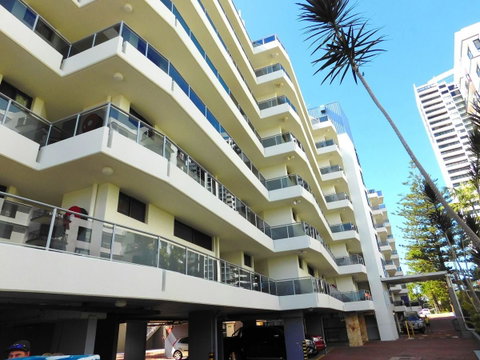 Broadbeach Travel Inn Apartments - ACT Tourism 37