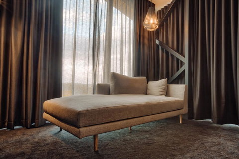 Eatons Hill Hotel - ACT Tourism 13