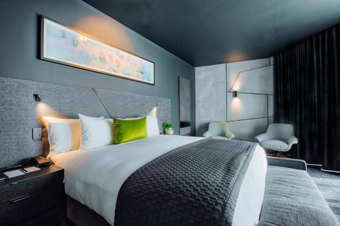 Eatons Hill Hotel - ACT Tourism 3