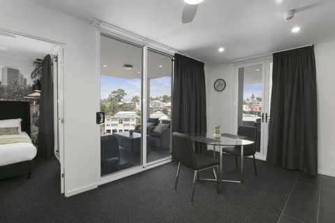 Menso At Southbank - ACT Tourism 22