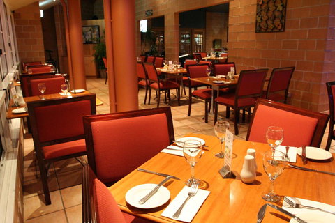 Windmill Motel & Events Centre - ACT Tourism 16