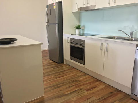 Arise Princess Regent Apartments - ACT Tourism 16