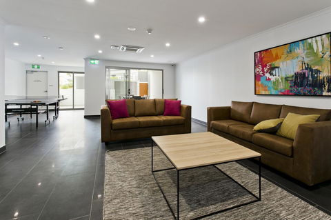 Arise Princess Regent Apartments - ACT Tourism 15