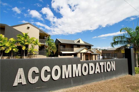 Reef Gateway Hotel - ACT Tourism 5