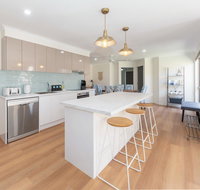 Waterfront Theme Park Getaway - ACT Tourism