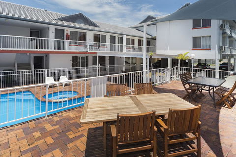 Sunshine Beach Resort - ACT Tourism 5