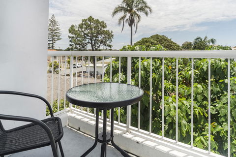 Sunshine Beach Resort - ACT Tourism 4