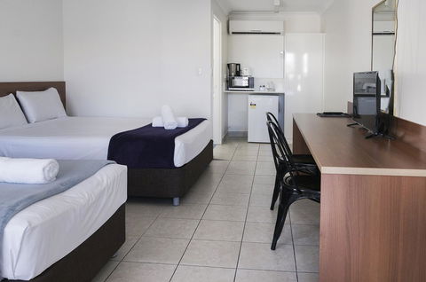 Sunshine Beach Resort - ACT Tourism 9