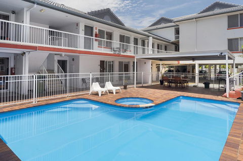 Sunshine Beach Resort - ACT Tourism 0