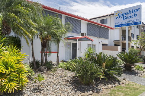 Sunshine Beach Resort - ACT Tourism 3