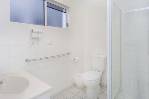 Sunshine Beach Resort - ACT Tourism 11