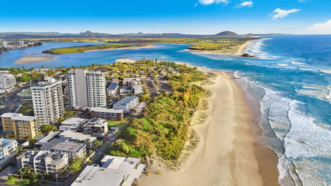 Majorca Isle Beachside Resort - ACT Tourism 21