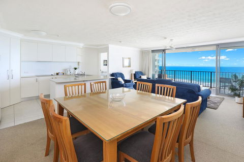 Majorca Isle Beachside Resort - ACT Tourism 2
