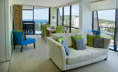 Ambience On Burleigh Beach - ACT Tourism 22