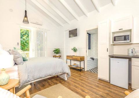 Hampton Estate Wines - ACT Tourism 7