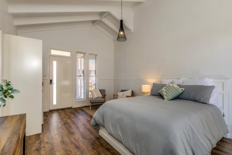 Hampton Estate Wines - ACT Tourism 31