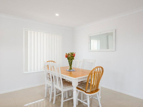 Briz Stays - Whites Road - ACT Tourism 10