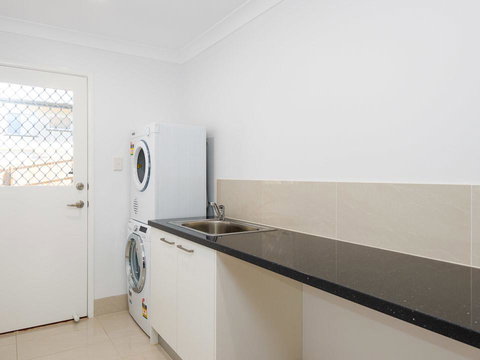 Briz Stays - Whites Road - ACT Tourism 1