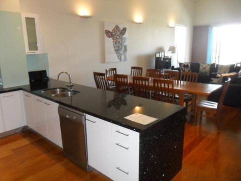 Pandanus Mooloolaba - ACT Tourism 2