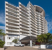 Broadbeach Savannah Resort - ACT Tourism