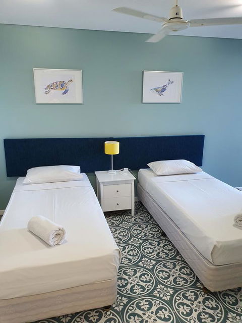 Azure Sea Whitsunday Resort - ACT Tourism 1