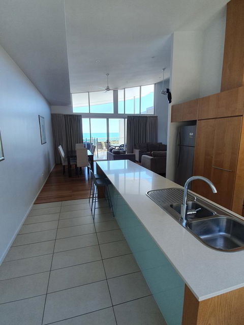 Azure Sea Whitsunday Resort - ACT Tourism 22