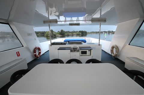 Coomera Houseboats - ACT Tourism 25