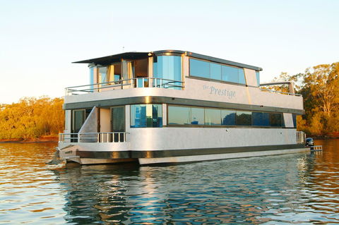 Coomera Houseboats - ACT Tourism 0