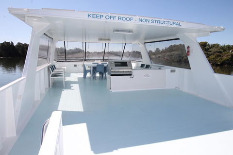 Coomera Houseboats - ACT Tourism 13